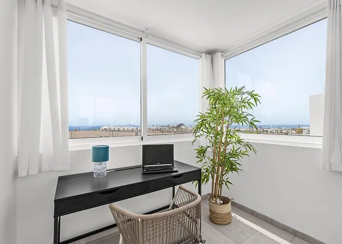 Atlantica - Heated Pool In Villa Playa Blanca (Lanzarote)