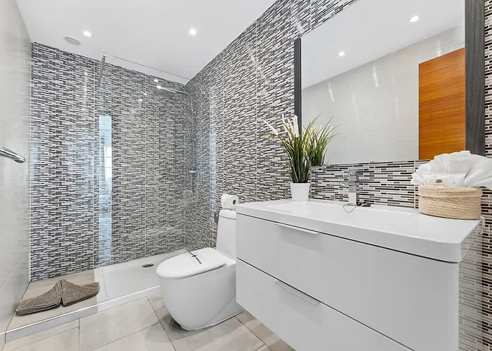 Atlantica - Heated Pool In Willa Playa Blanca (Lanzarote)