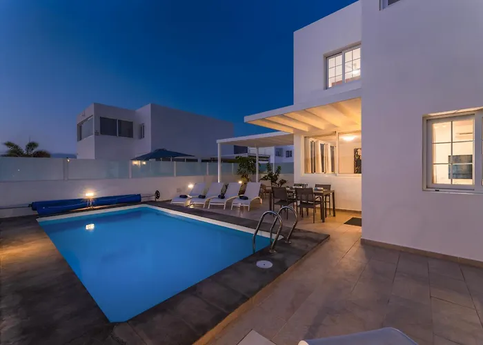 Atlantica - Heated Pool In Willa *