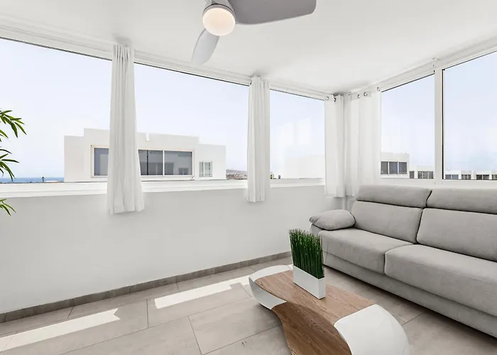 Atlantica - Heated Pool In Willa Playa Blanca (Lanzarote)